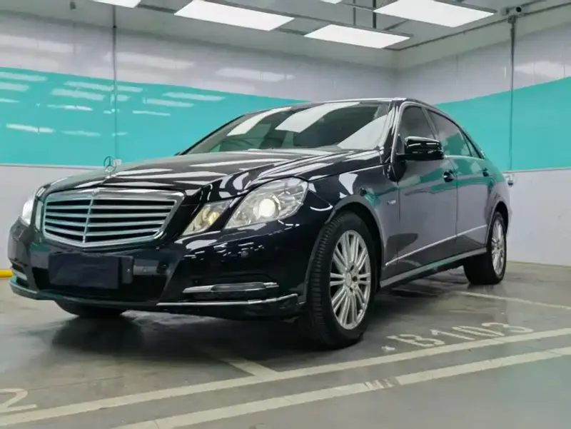 Mercedes-Benz E-Class, 2011
