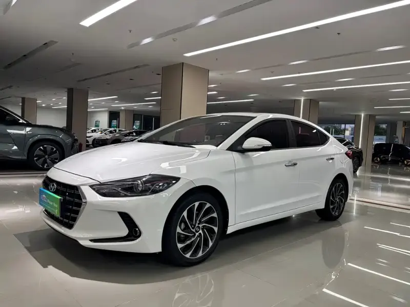 Hyundai Elantra, 2019