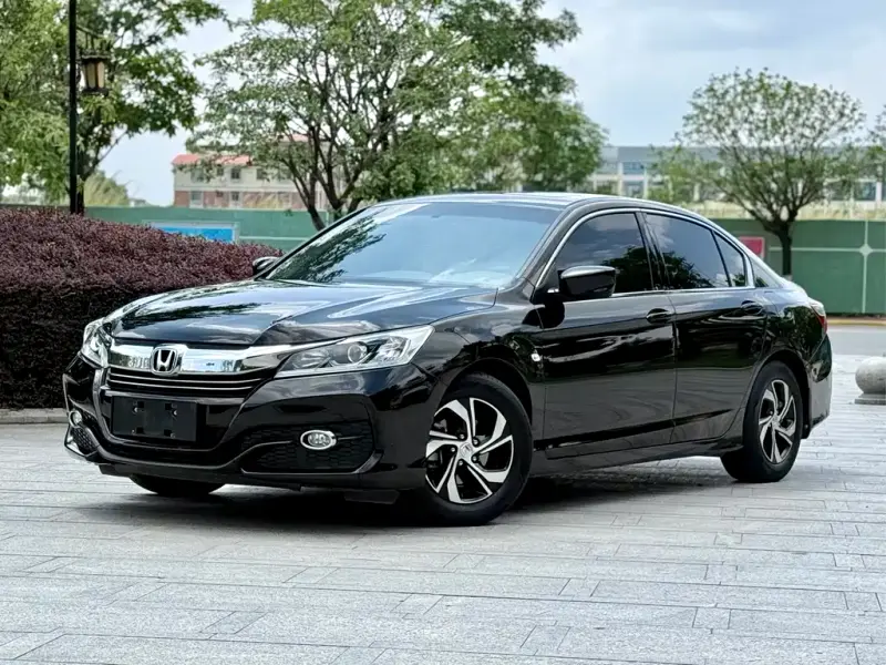 Honda Accord, 2016