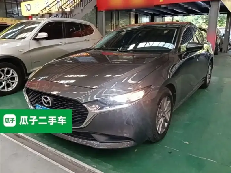 Mazda 3 Axela, 2021