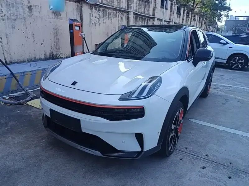 Lynk & Co 06, 2021