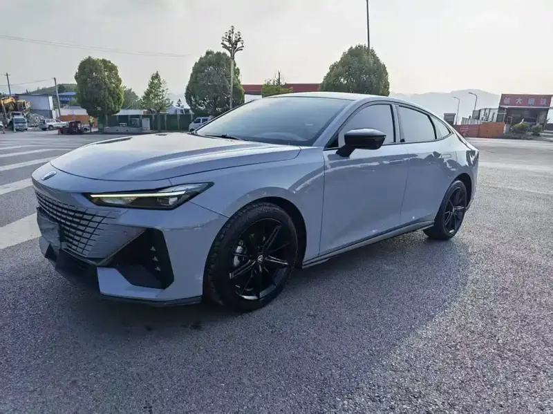 Changan UNI-V, 2023