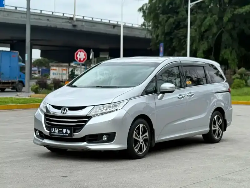 Honda Odyssey, 2015