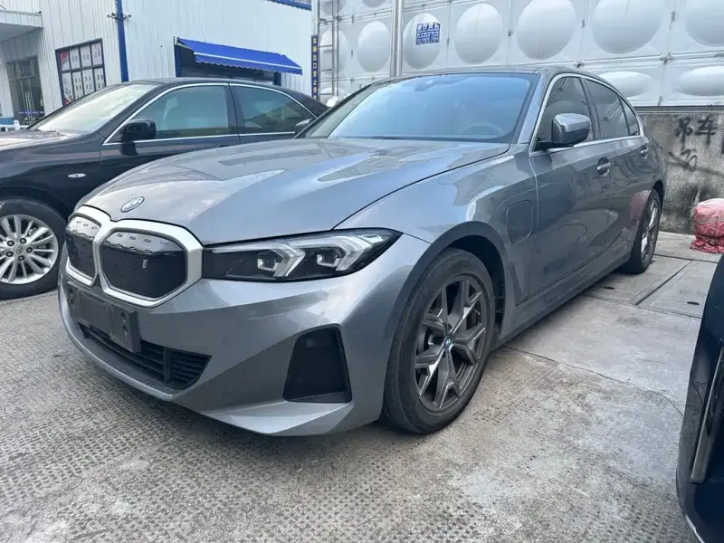 BMW i3, 2023