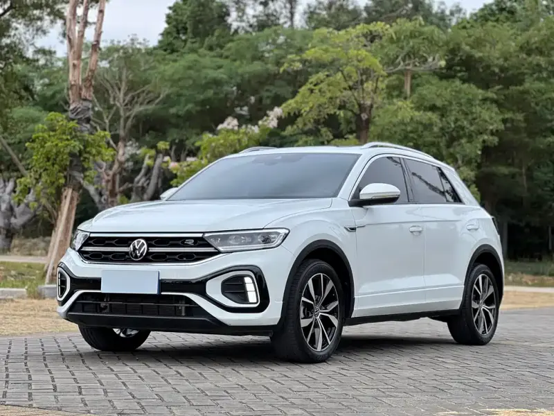 Volkswagen T-Roc, 2023