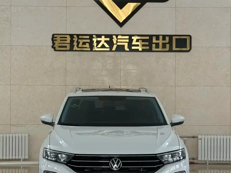 Volkswagen T-Roc, 2022