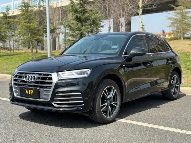 Audi Q5L, 2019