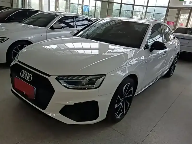Audi A4L, 2023