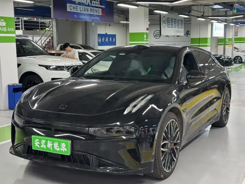 Zeekr 001, 2024