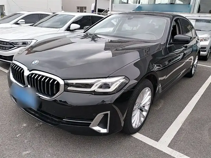 BMW 5 Series, 2022