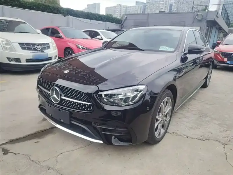 Mercedes-Benz E-Class, 2022