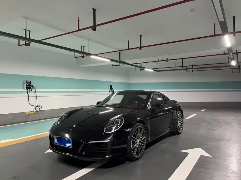 Porsche 911, 2018