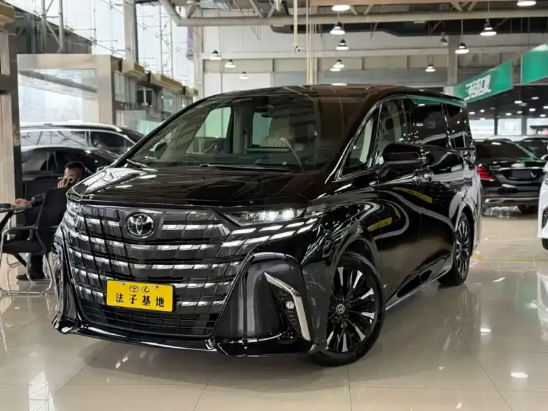 Toyota Alphard, 2024