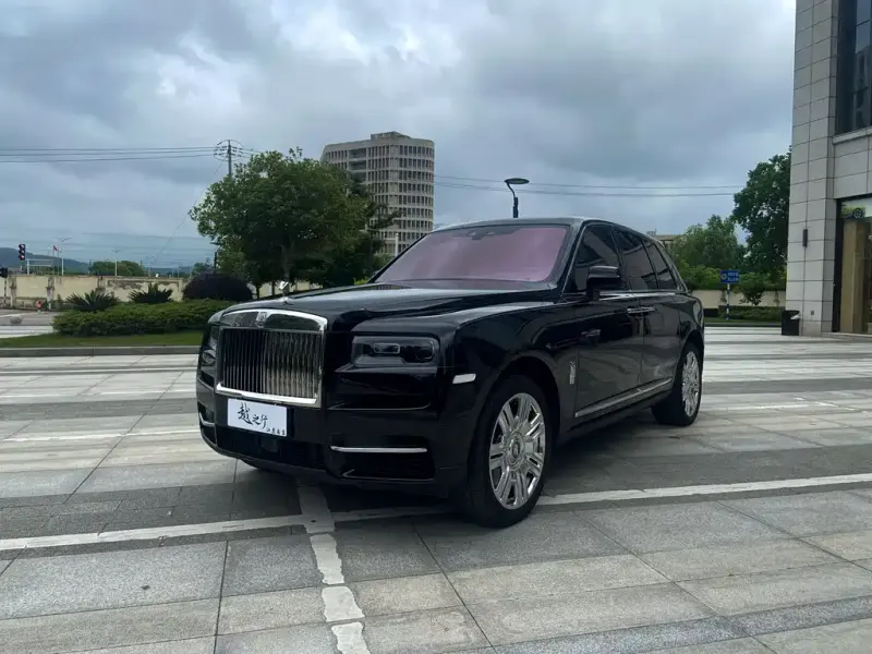 Rolls-Royce Cullinan, 2025