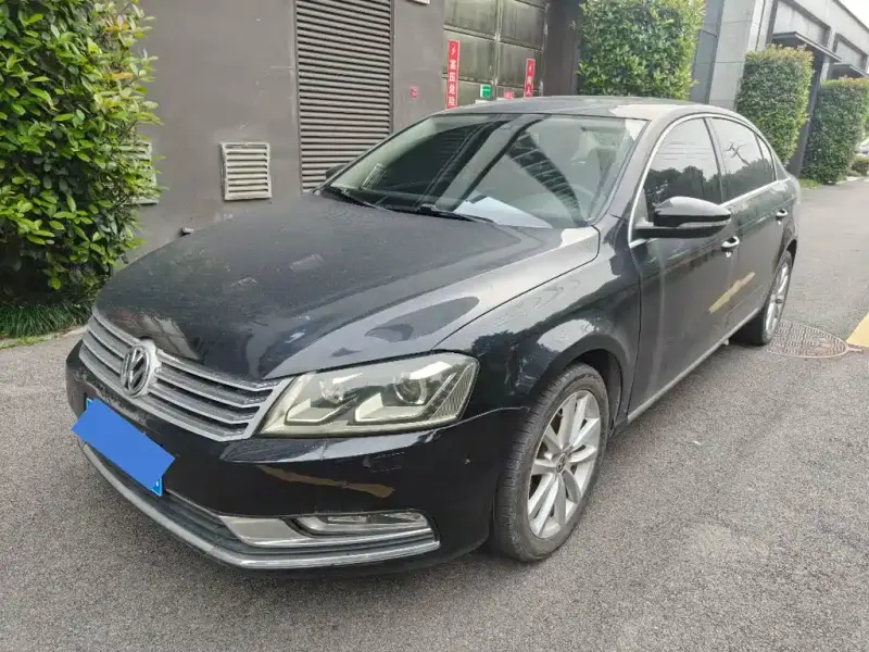 Volkswagen Magotan, 2012