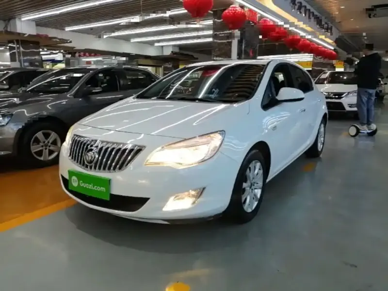Buick Excelle, 2016