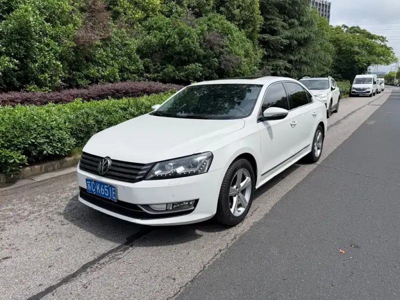 Volkswagen Passat, 2013