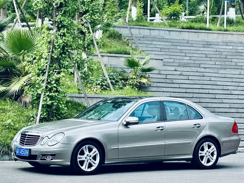 Mercedes-Benz E-Class, 2008