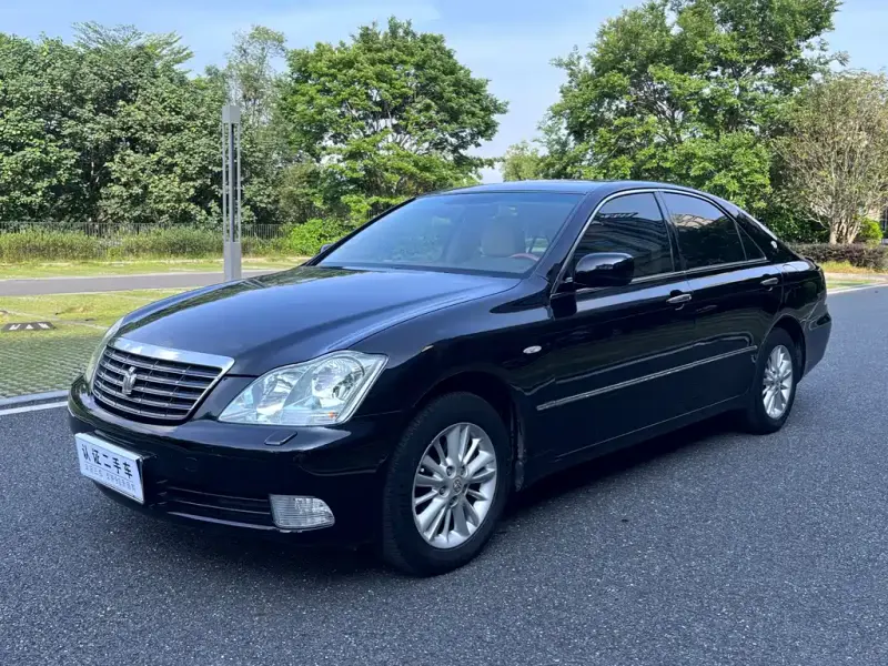 Toyota Crown, 2006