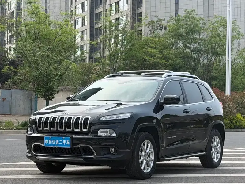 Jeep Cherokee, 2017