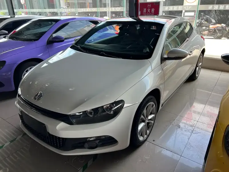 Volkswagen Scirocco, 2011