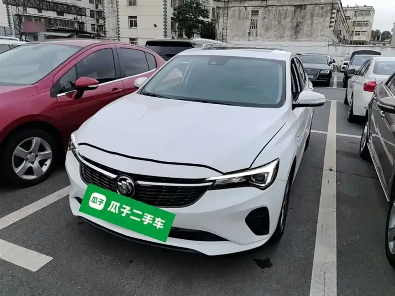 Buick Verano, 2022