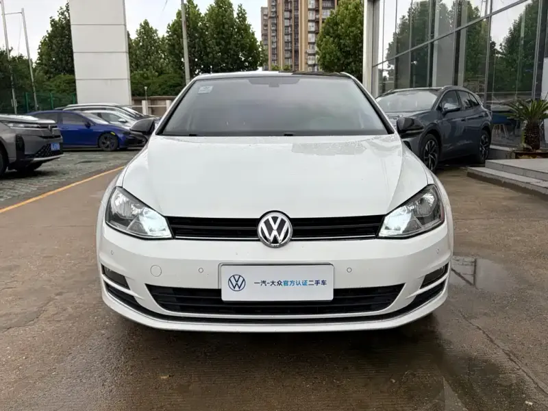 Volkswagen Golf, 2017