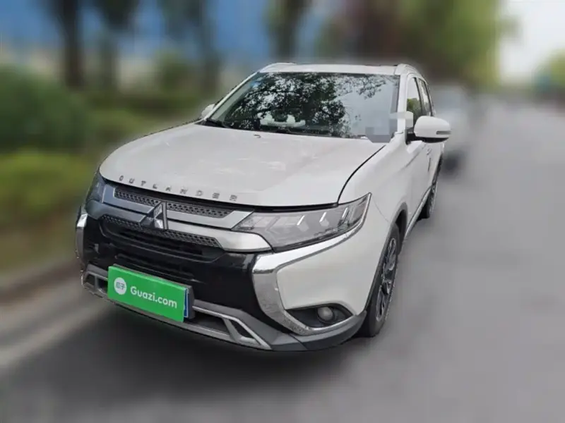 Mitsubishi Outlander, 2019