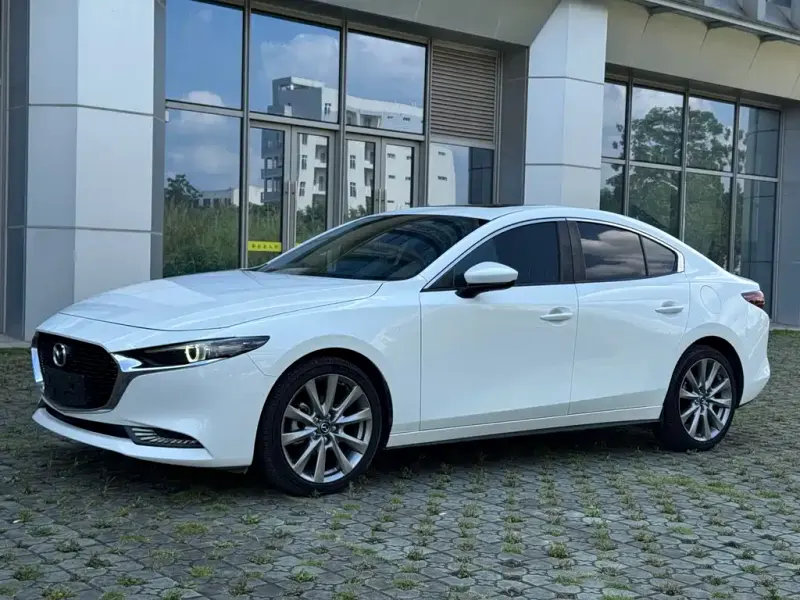 Mazda 3 Axela, 2021