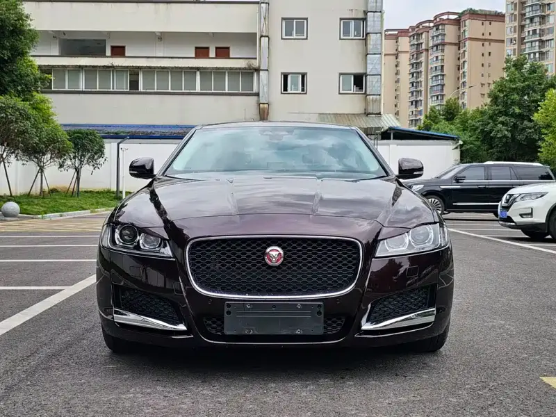 Jaguar XFL, 2017