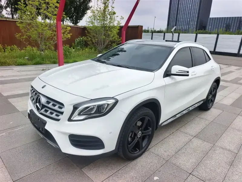 Mercedes-Benz GLA, 2019