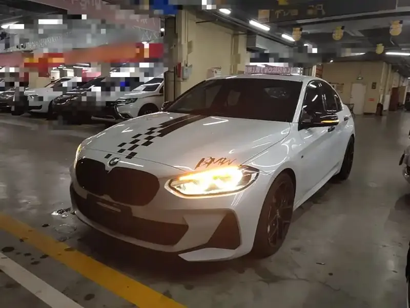 BMW 1 Series, 2022