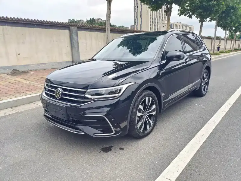 Volkswagen Tiguan L, 2021