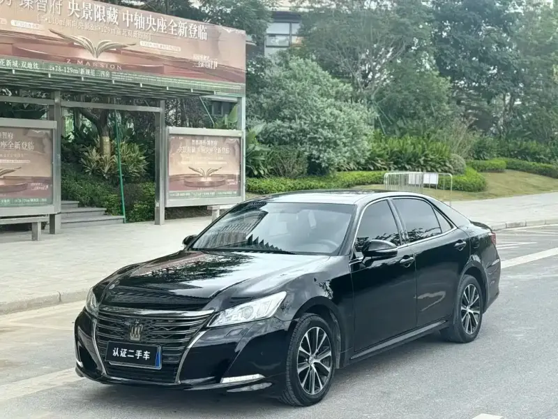 Toyota Crown, 2018