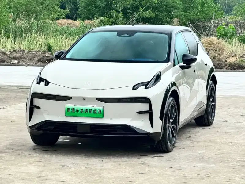 Zeekr X, 2024