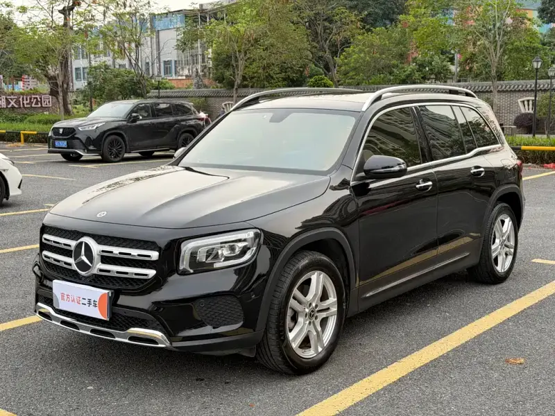 Mercedes-Benz GLB, 2020