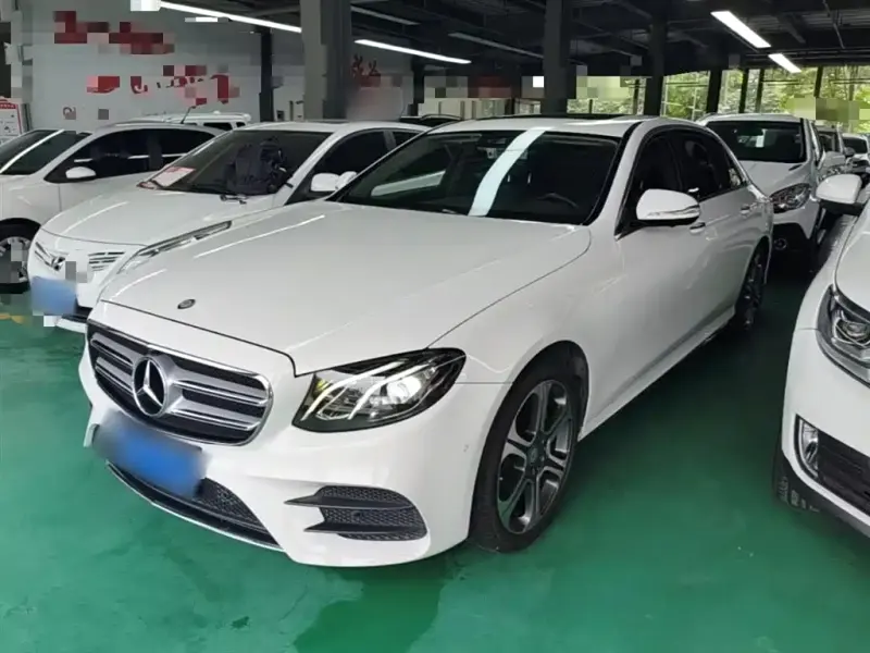 Mercedes-Benz E-Class, 2016