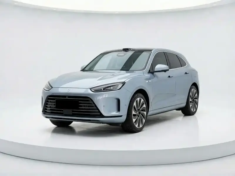 AITO M5, 2023