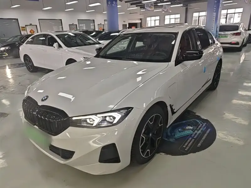 BMW i3, 2023