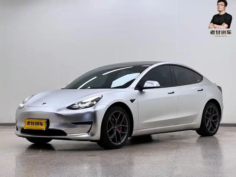 Tesla Model 3, 2023
