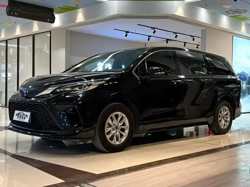 Toyota Granvia, 2024