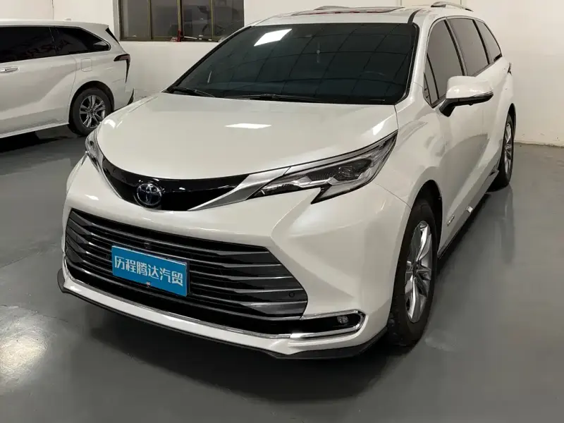 Toyota Sienna, 2022