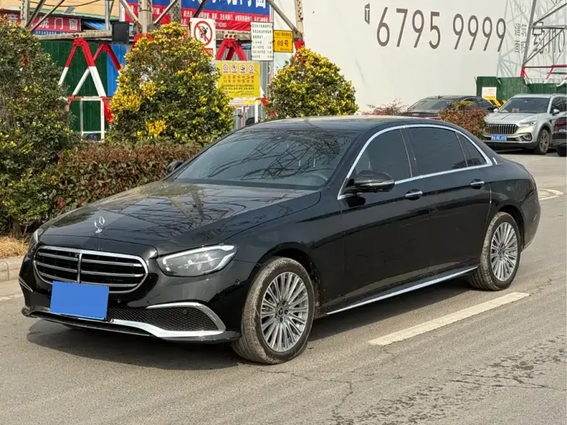 Mercedes-Benz E-Class, 2023