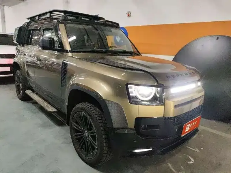 Land Rover Defender, 2020