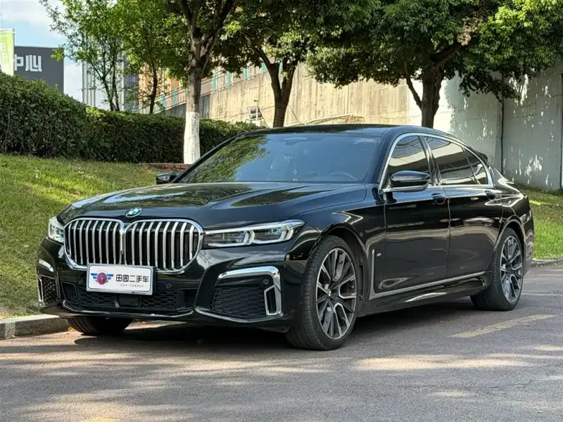 BMW 7 Series, 2022
