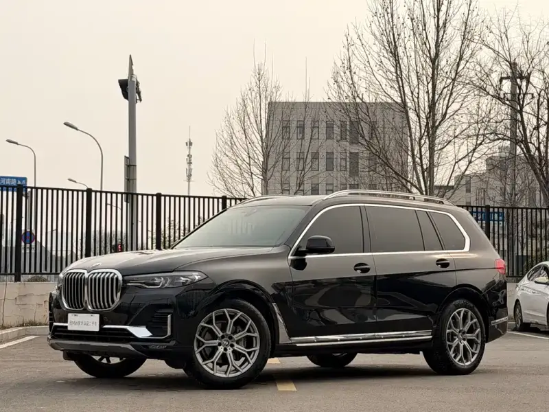 BMW X7, 2023