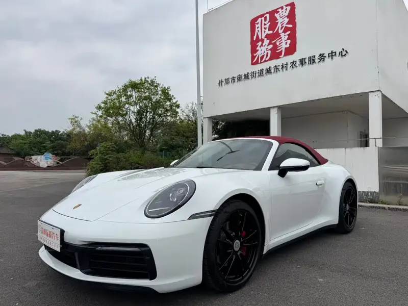 Porsche 911, 2022