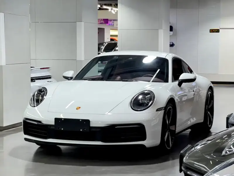 Porsche 911, 2023