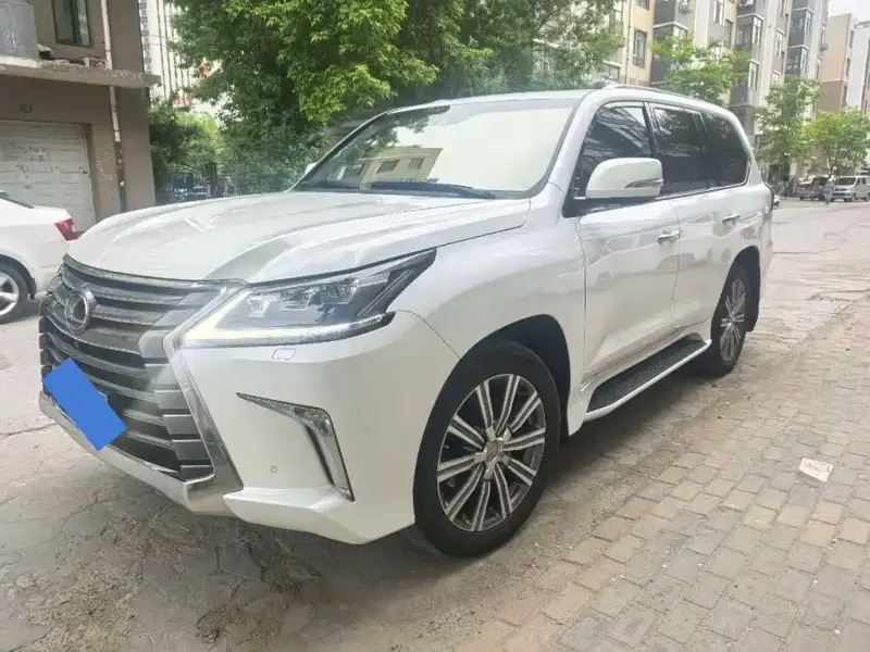 Lexus LX, 2017