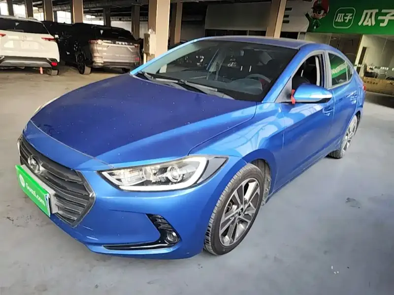Hyundai Elantra, 2016